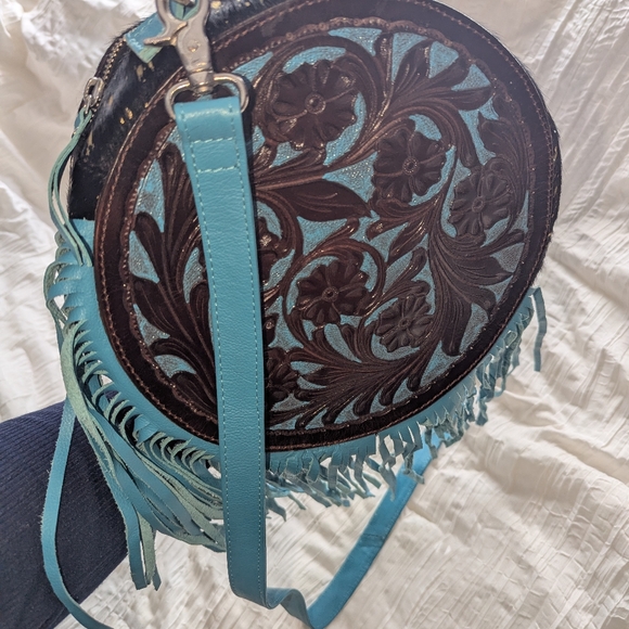 Brand new Leather Tool and Fringe purse - Picture 5 of 8